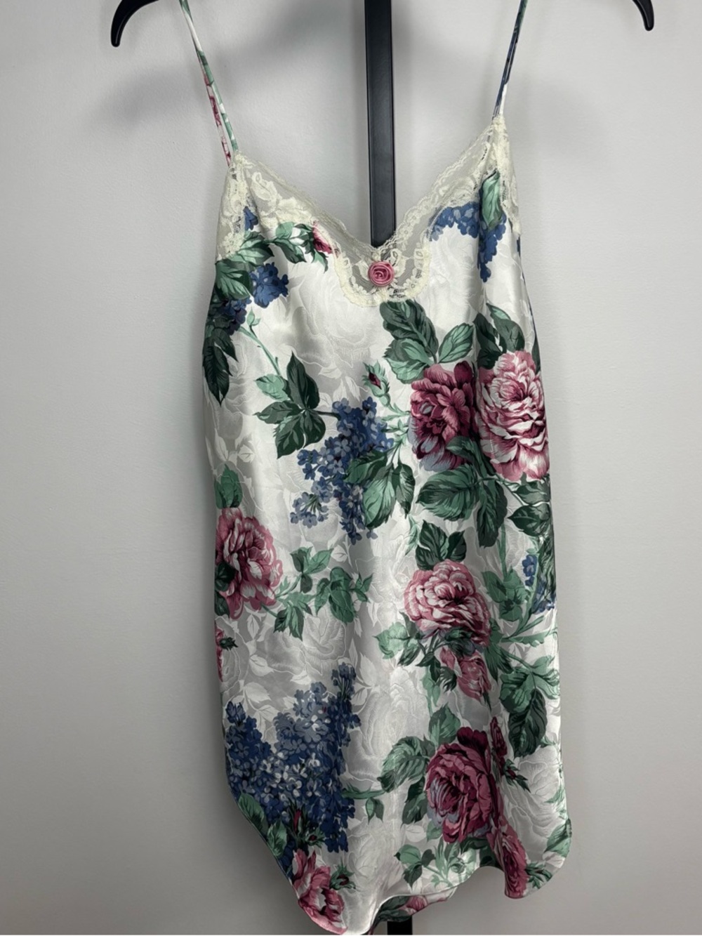 Amelia’s Floral Satin Slip Vintage Dress Women’s Size Medium‎